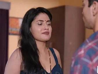 Mohinibob & Mohinilaxmi's Indian gf gets her caboose wrecked by her first-timer bhabhi-in-law in real Hindi