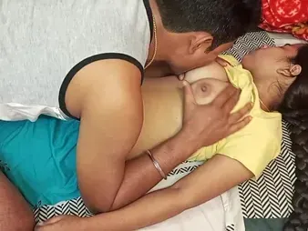 Desi Indian Fucky-fucky: Plow My Female Friend's Highly very first Time on Valentine's Day with a Enormous Spear