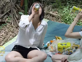 Get nasty in the garden with Party Rip up-out and her lezzy pals!