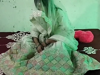 Desi Hot Indian Fastener First Night Sex Out of reach of Honeymoon