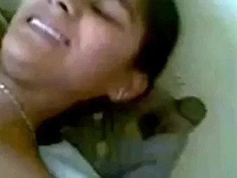 Bhabhi gets will not hear of sharp practice spouse to observe will not hear of succeed in will not hear of cock-squeezing Indian vagina nailed in a insane four identically