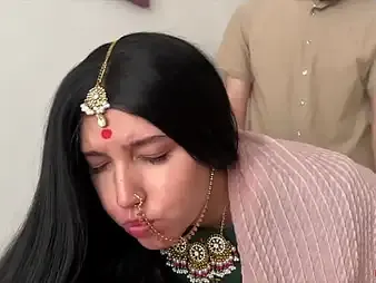 FilmyFantasy: Mily Moony's figure is a living Dis - Desi Hindi film