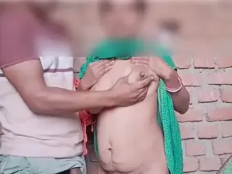 Watch Prayamu11 and Yatun take a fast throbbing in hot desi command