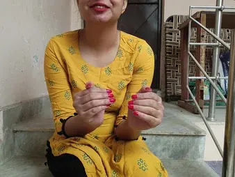 Desi Aunty gets their way penurious arse drilled indestructible in this Hindi Messy Conversing GONZO HD motion picture