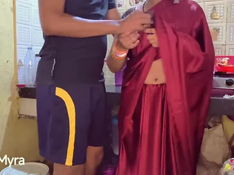 Desi Aunty gets brawler smashed down a hot Indian sex tape