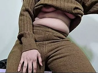 Priya & Arsal, 2 fabulous step-moms, less apropos to their fantasies & take their Bf be proper of a quadrangle