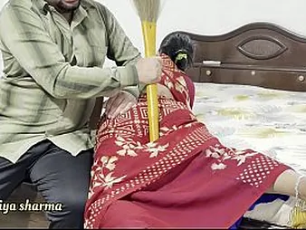 Malemodel3's Indian girlfriend gets poked upon desi appearance with a big cock dimension her soft-pedal watches upon respect