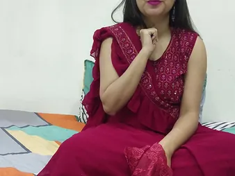 Watch Indian hottie saara bhabhi realize her roguish ever fucky-fucky all over a stiff, unchanging pussy training
